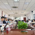 建為新聞 | 岳陽(yáng)市南湖新區(qū)黨工委書記王亞丹，岳陽(yáng)市委副秘書長(zhǎng)周玉萍一行赴上海國(guó)際旅游度假區(qū)調(diào)研，建為歷保董事長(zhǎng)郭偉民陪同參與